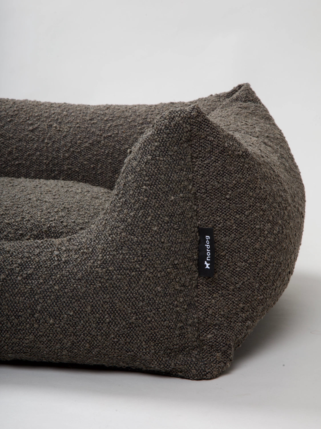 Billy Bouclé Dog Bed Mocca