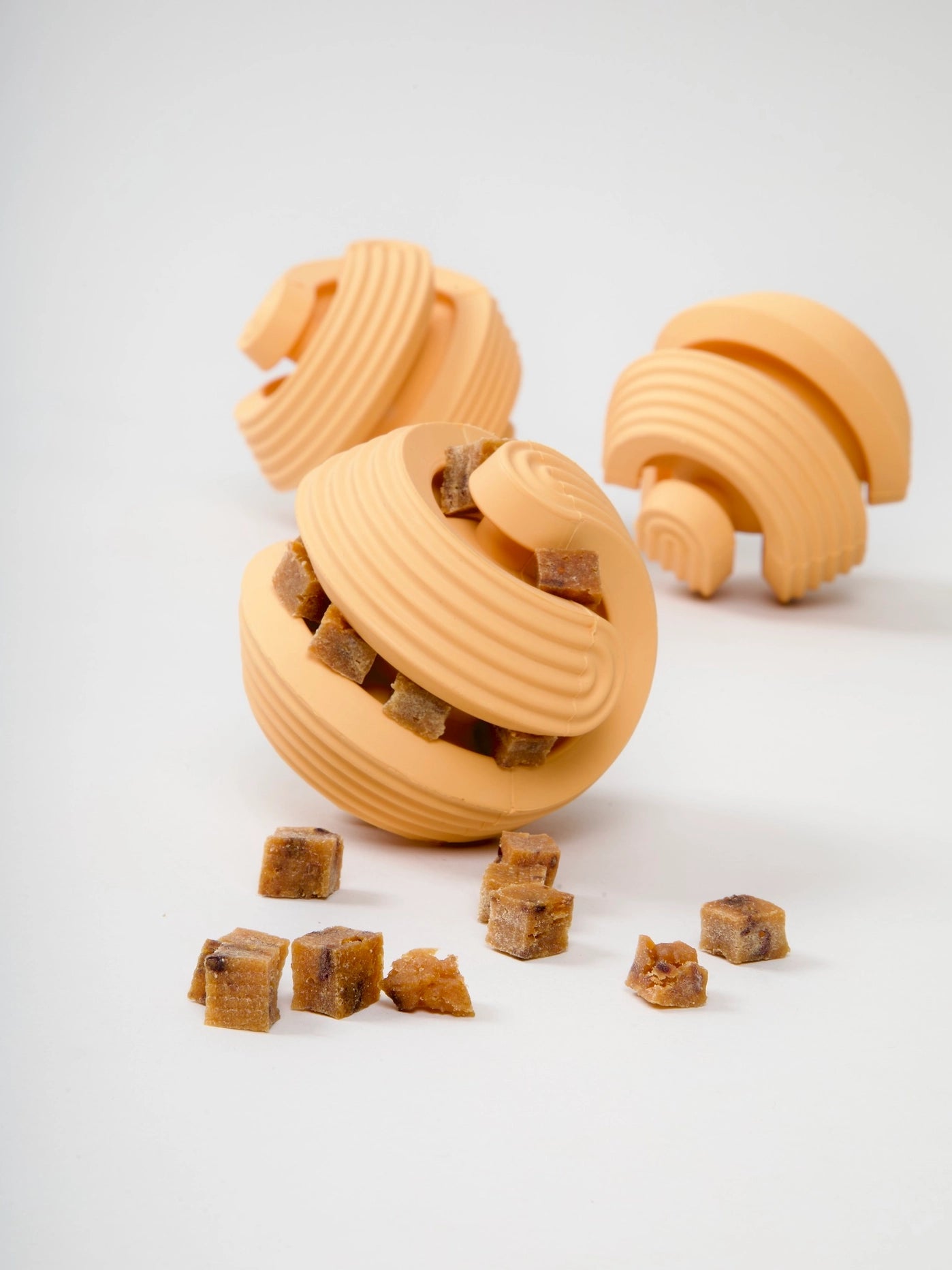 Treat Toy Labyrinth (Orange)